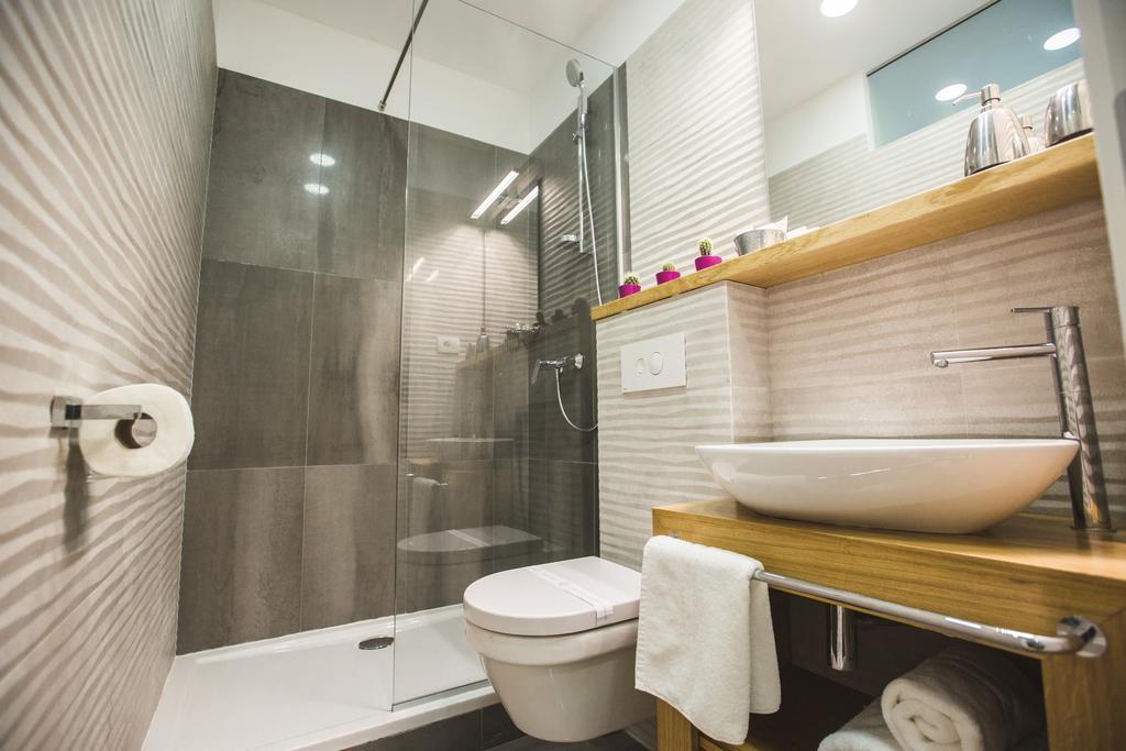 Sir George Luxury Suites Split Exteriör bild